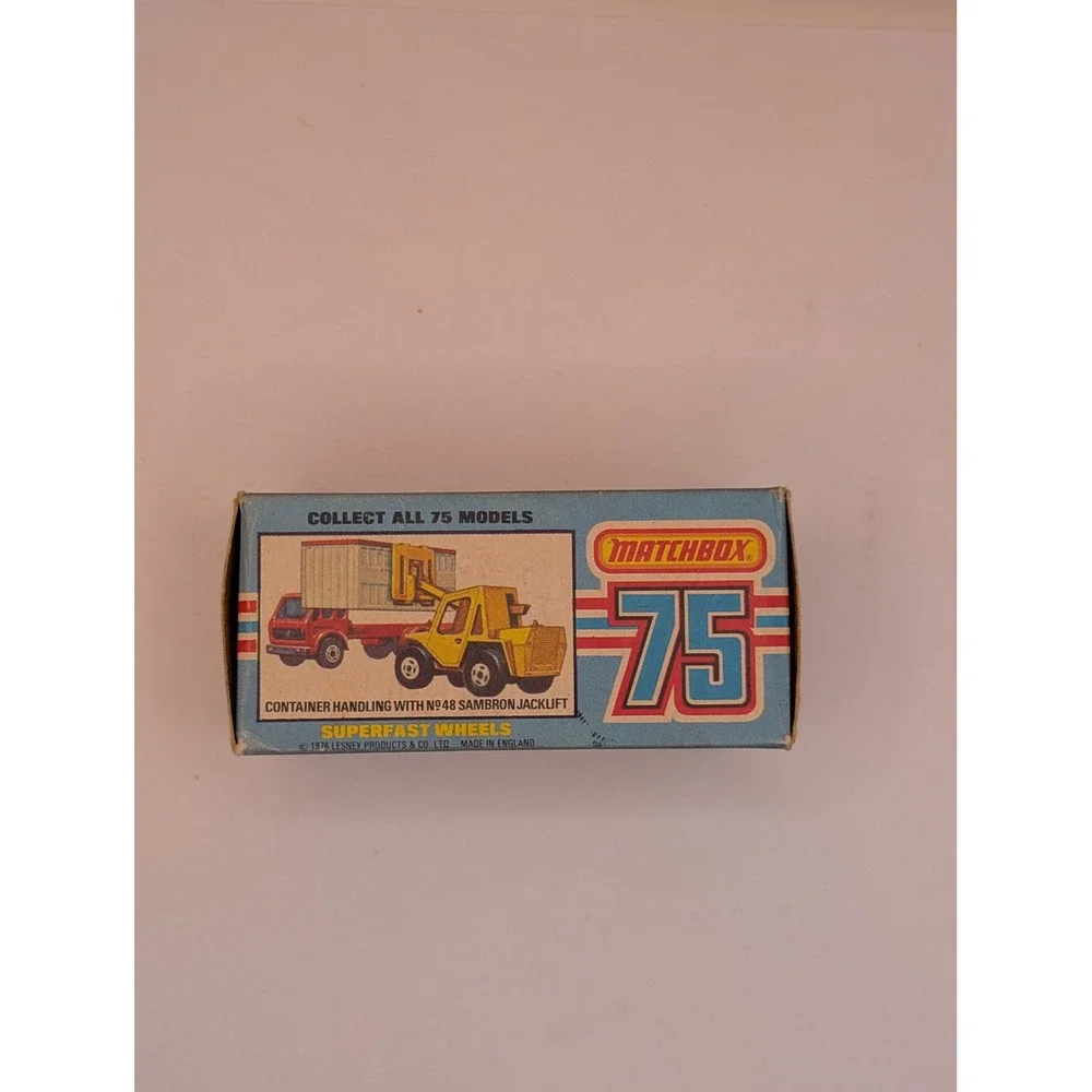 Matchbox Superfast 42 Mercedes Container Truck Sea-Land Red Lesney England Boxed